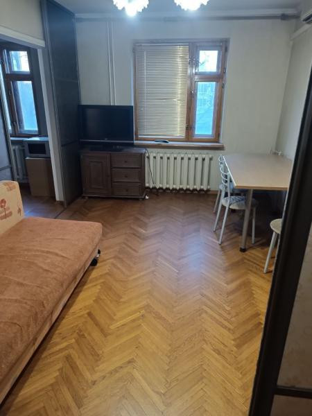 Продается 2-х комнатная квартира, ориентир "Мединститут", арт. 4856