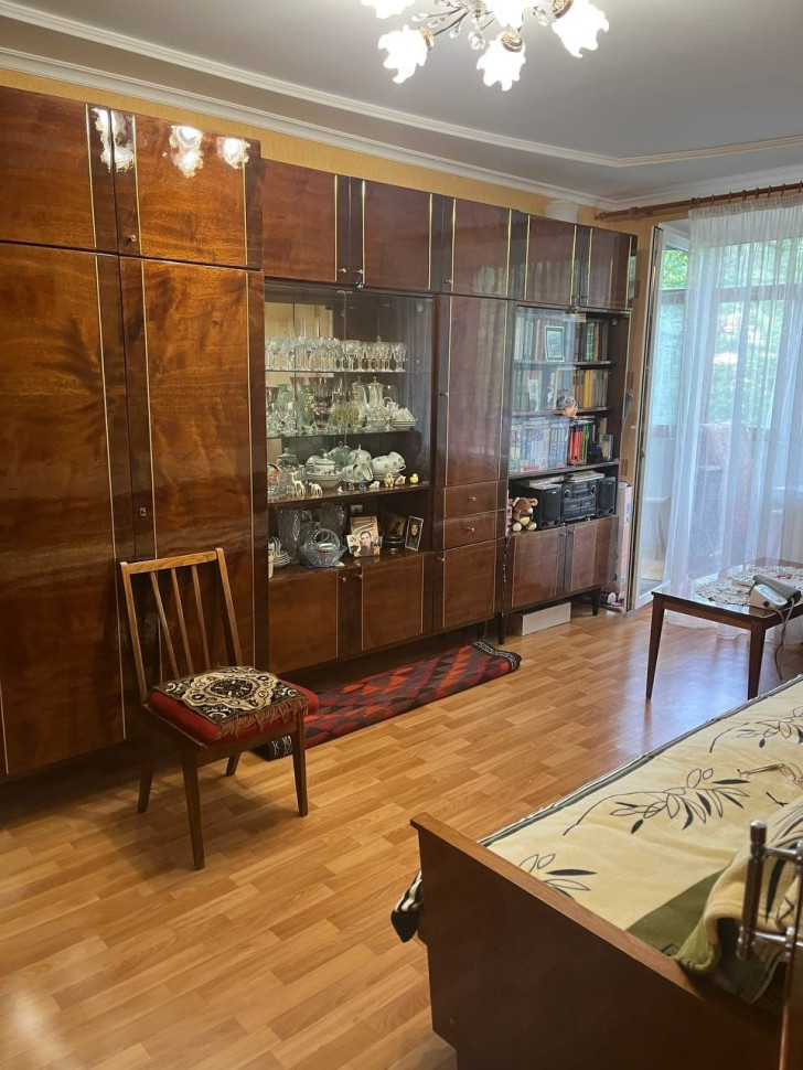 Продается 1 комнатная  квартира, арт. 4931