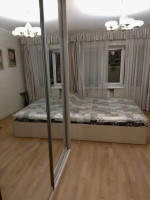 Продается 6 - ти комнатная квартира, площадь Конституции арт 2990