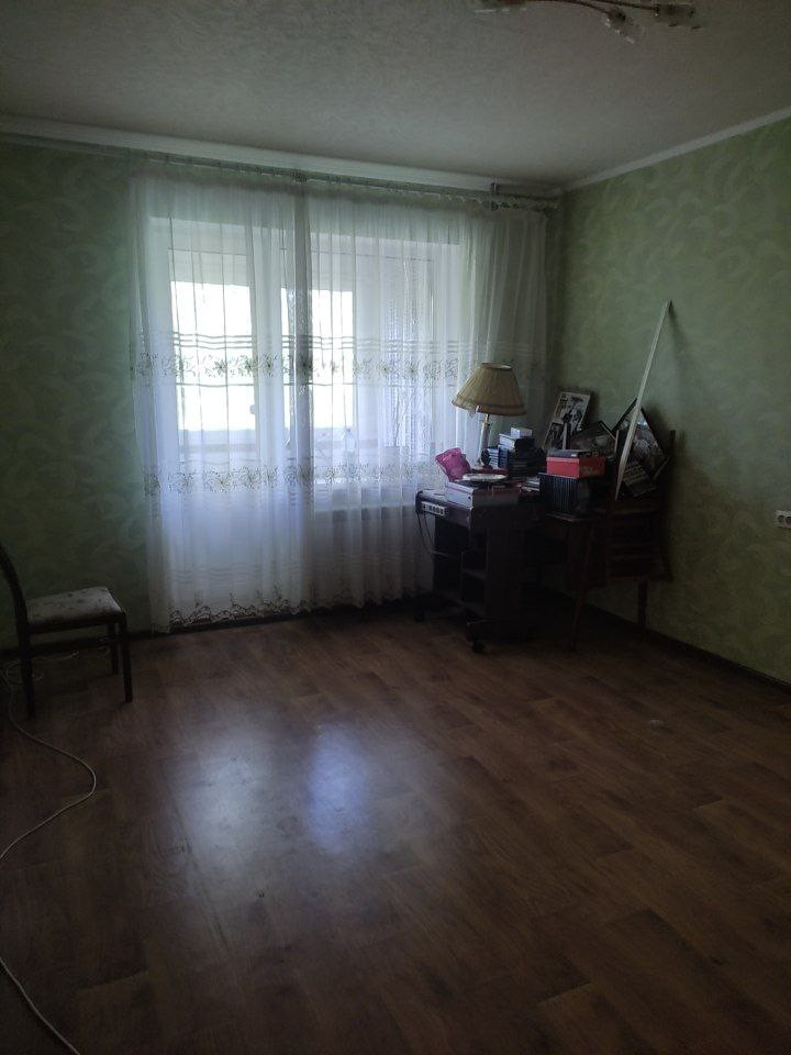 Продаю 2 - х комнатную квартиру, ул Ревякина, ориентир ДСК, арт. 4726