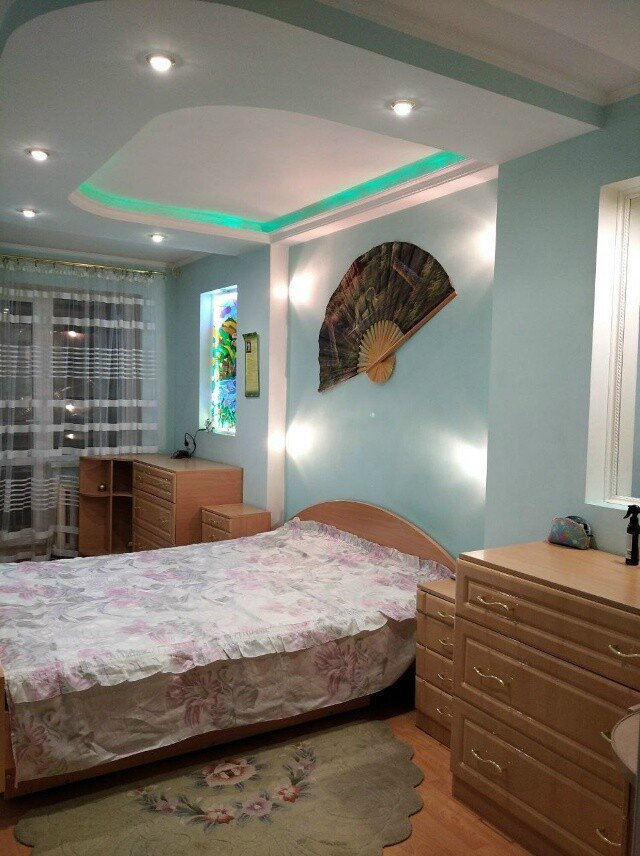 Продается 3 - х комнатная квартира, ул. Артёма арт 4432