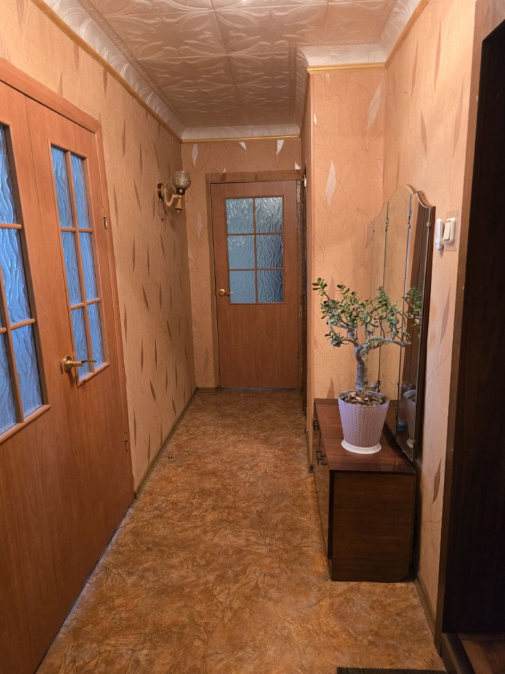 Продается 2 - х комнатная квартира, ул. Станционная (Зугрэс) арт 4502