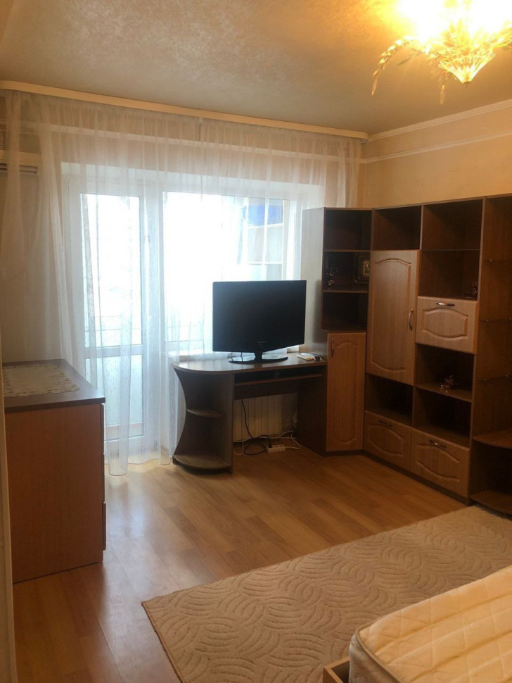 Сдаю 1 комнатную квартиру, пл. Шахтерская, арт. 355