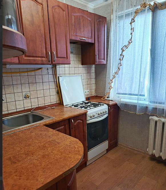 Продается 2-х комнатная квартира, ул. Ельницкая, арт. 4946