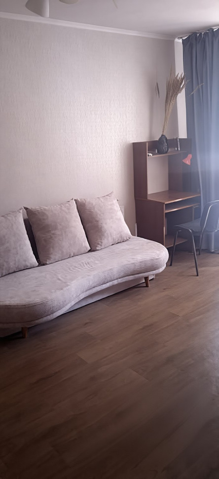 Продается 1 комнатная квартира, бул. Шахтостроителей арт 4519