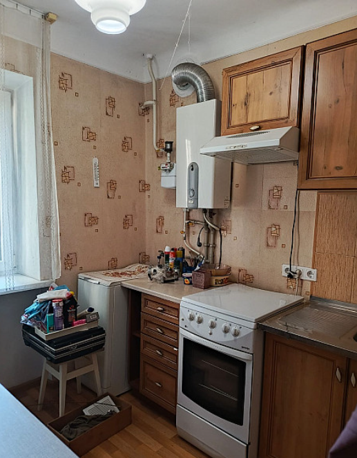 Продаётся 2 - х комнатная квартира, пр.-т Ватутина, арт. 4951