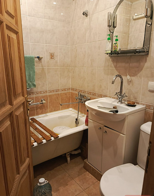 Продаётся 2 - х комнатная квартира, пр.-т Ватутина, арт. 4951