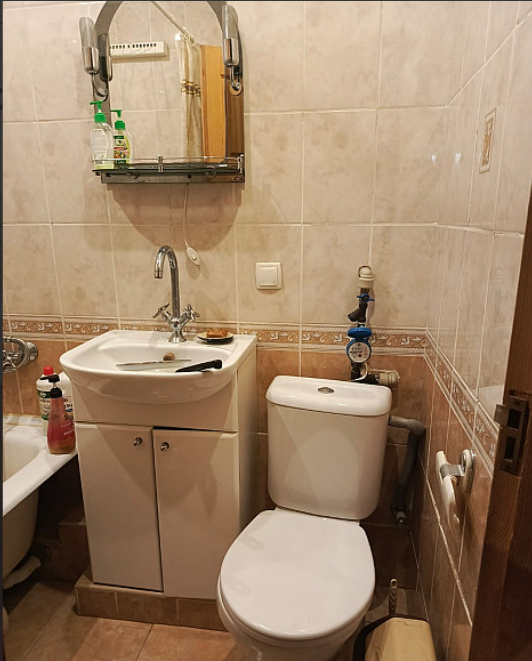 Продаётся 2 - х комнатная квартира, пр.-т Ватутина, арт. 4951