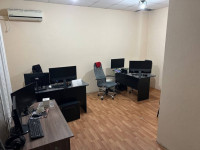 Продается офис, ул. Фёдора Зайцева арт 3000