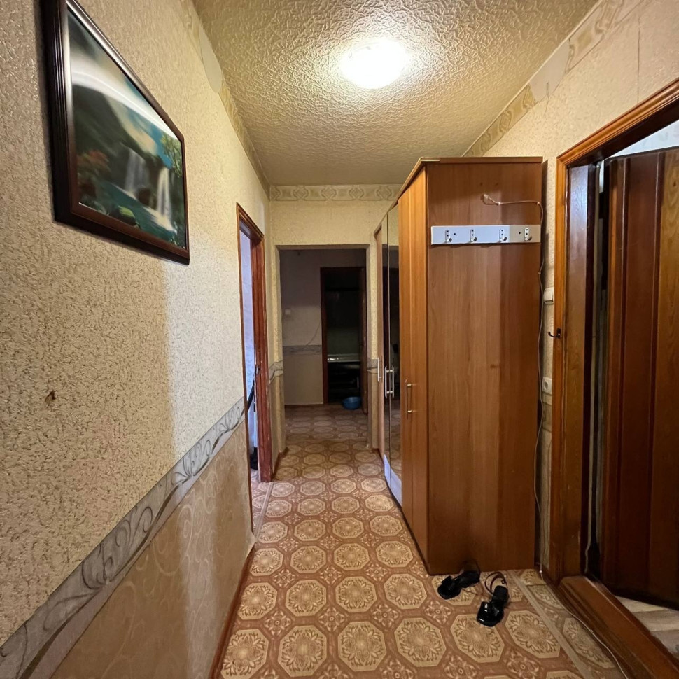 Продается 2-х комнатная квартира, ориентир "Спортмакс". арт. 6090
