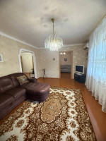 Продается 3 - х комнатная квартира, ул. Кисловодская, дом 2, ориентир ДОК, АРТ. 6236
