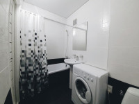 Продается 2 - х комнатная квартира, ул. Артёма арт 2555