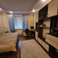 Продается 3 - х этажный дом, ул. Котовского арт 3407