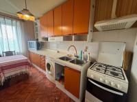 Продаётся 3-х комнатная квартира, ул. Артёма, ориентир ТК "Маяк",арт. 6006