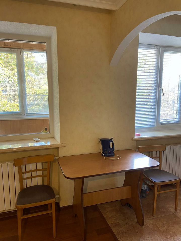 Продается 3 - х комнатная квартира, проспект Киевский д.62, арт. 4877