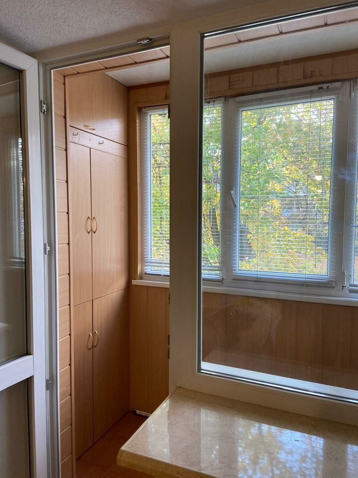 Продается 3 - х комнатная квартира, проспект Киевский д.62, арт. 4877