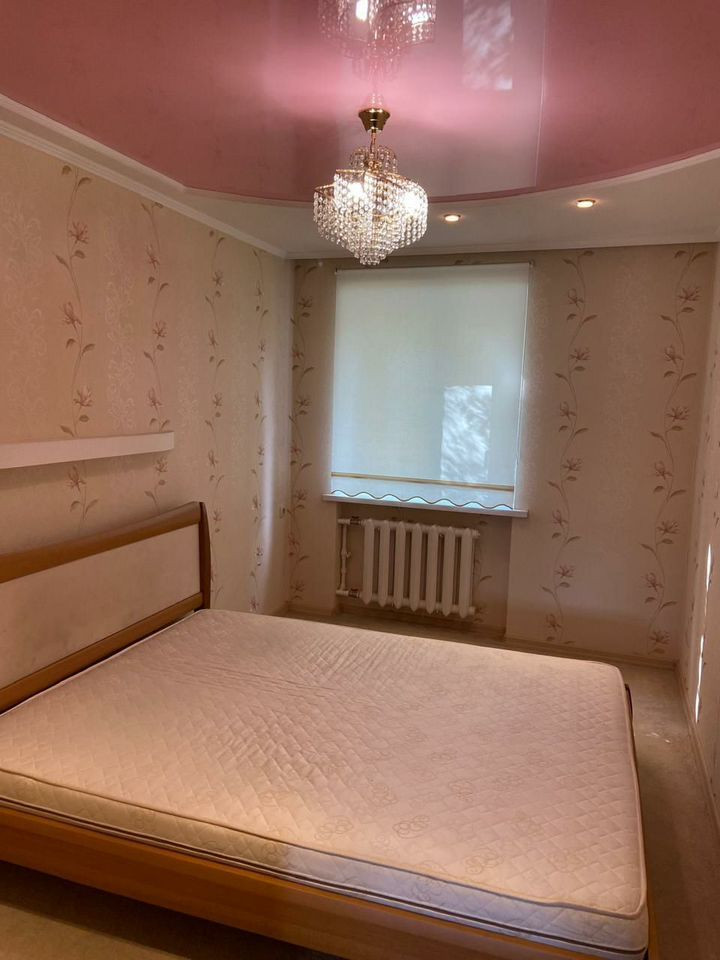 Продается 3 - х комнатная квартира, проспект Киевский д.62, арт. 4877