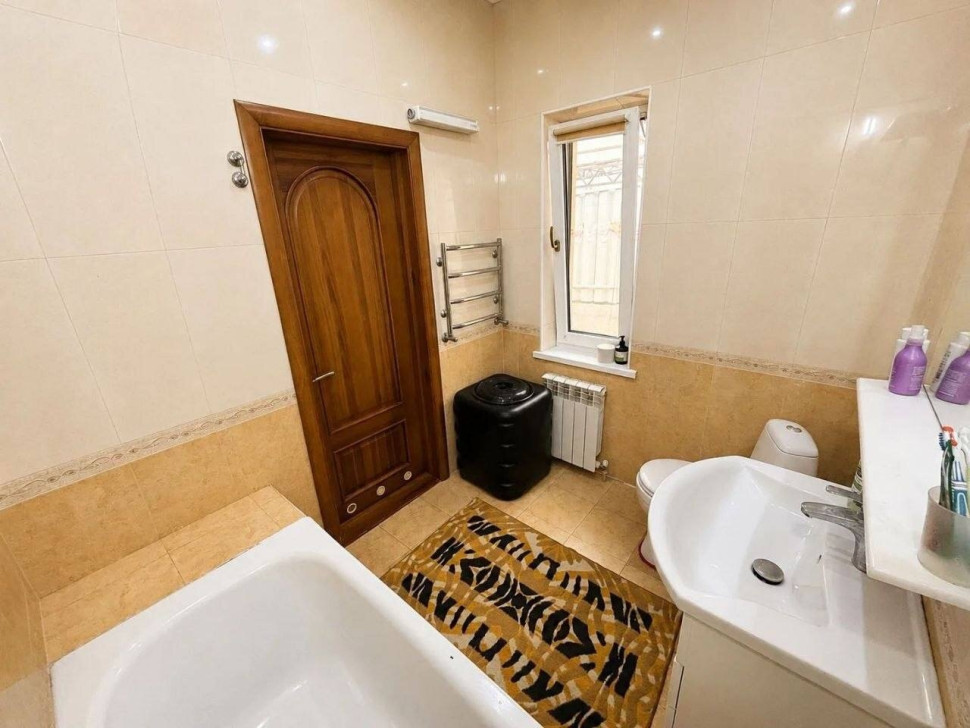 Продается дом, ул. Суханова, ориентир Южные склоны, ОЦКБ, арт. 6093