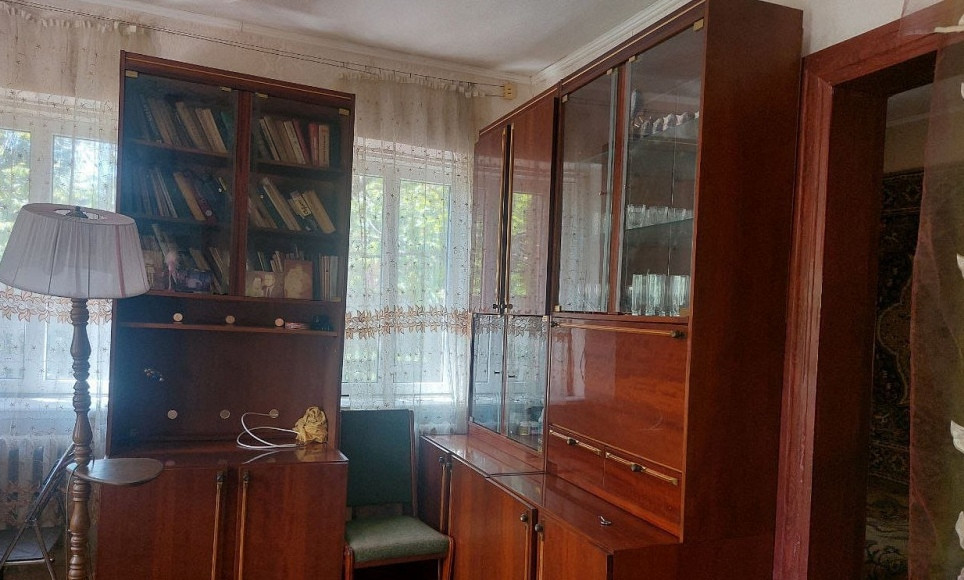 Продается 4 - х комнатный дом, пр-т Манежный, арт. 4590