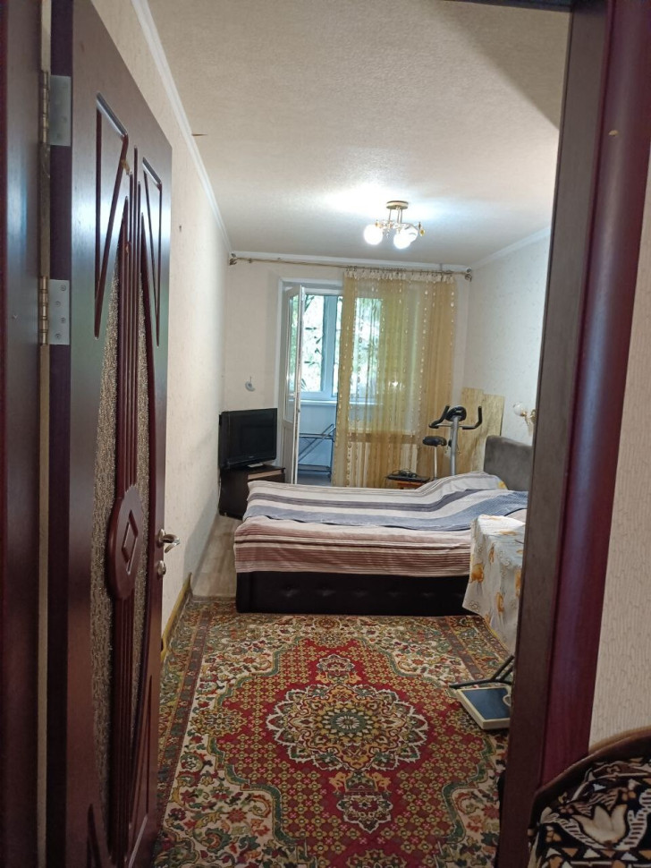 Продается 3 - х комнатная квартира, ул. Добровольского арт 4119